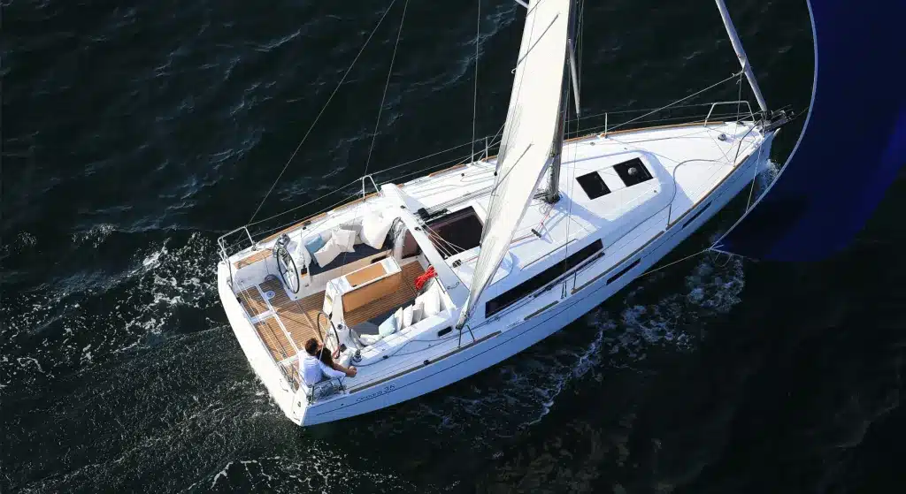 Tharros Charter barche a vela